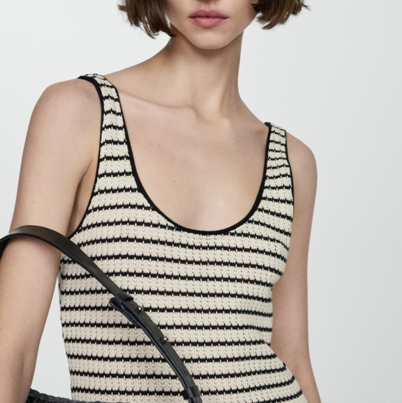 Dress - Picture 4 of 6